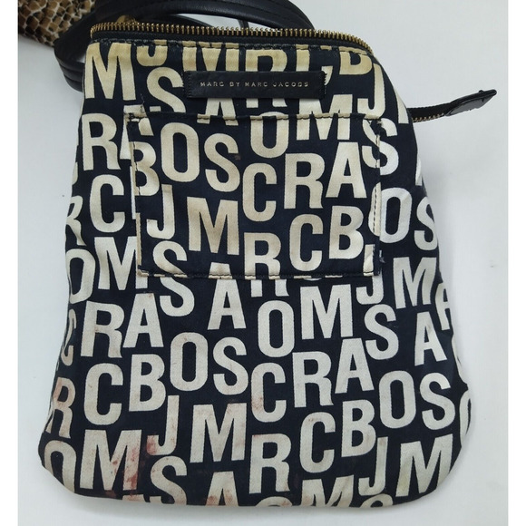 Marc by Marc Jacobs Black Leather Double Turnlock Pockets Zipper Crossbody Bag - Picture 15 of 16